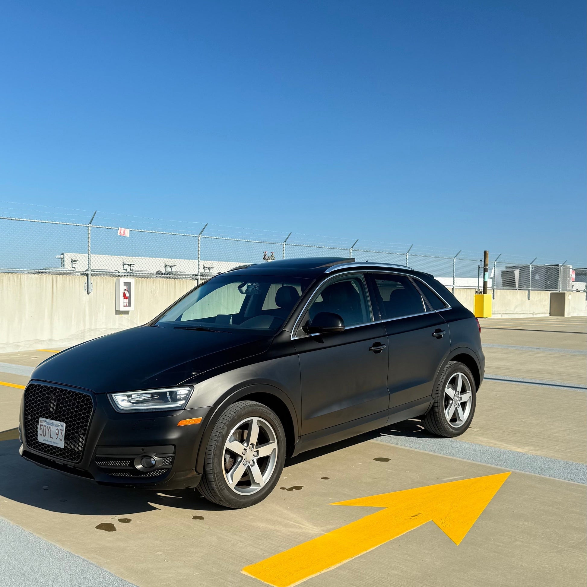 Satin Black Car Vinyl Wrap - Image 3