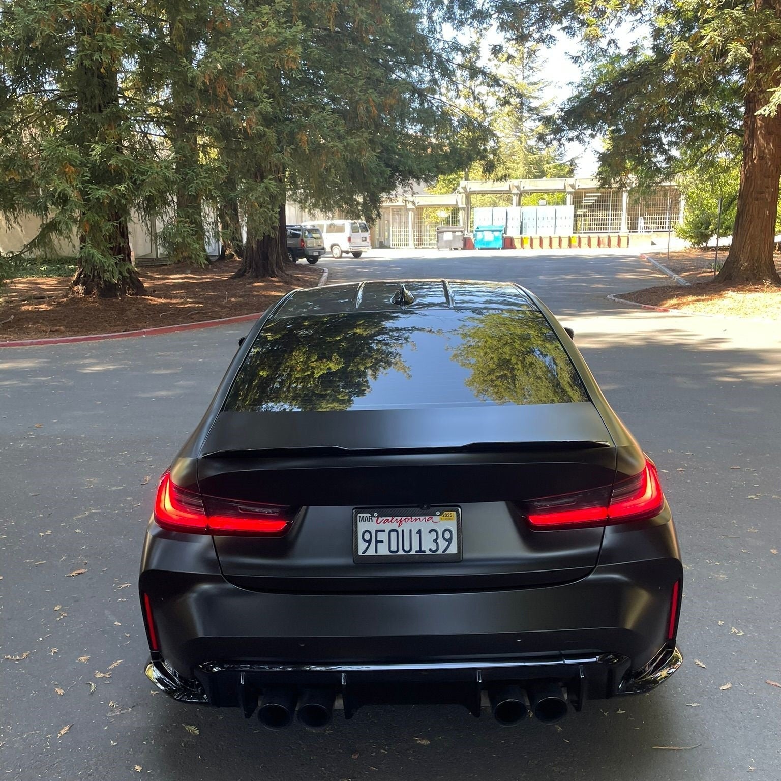 Quality Matte Black Car Vinyl Wrap - Image 4