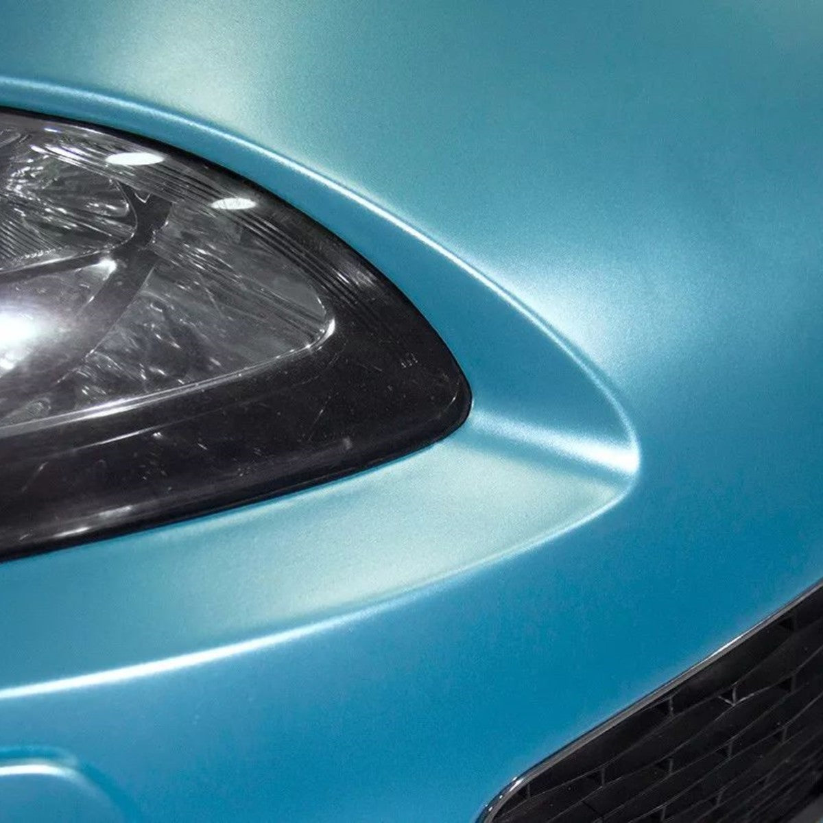Matte Metallic Sky Blue Car Vinyl Wrap - Image 3