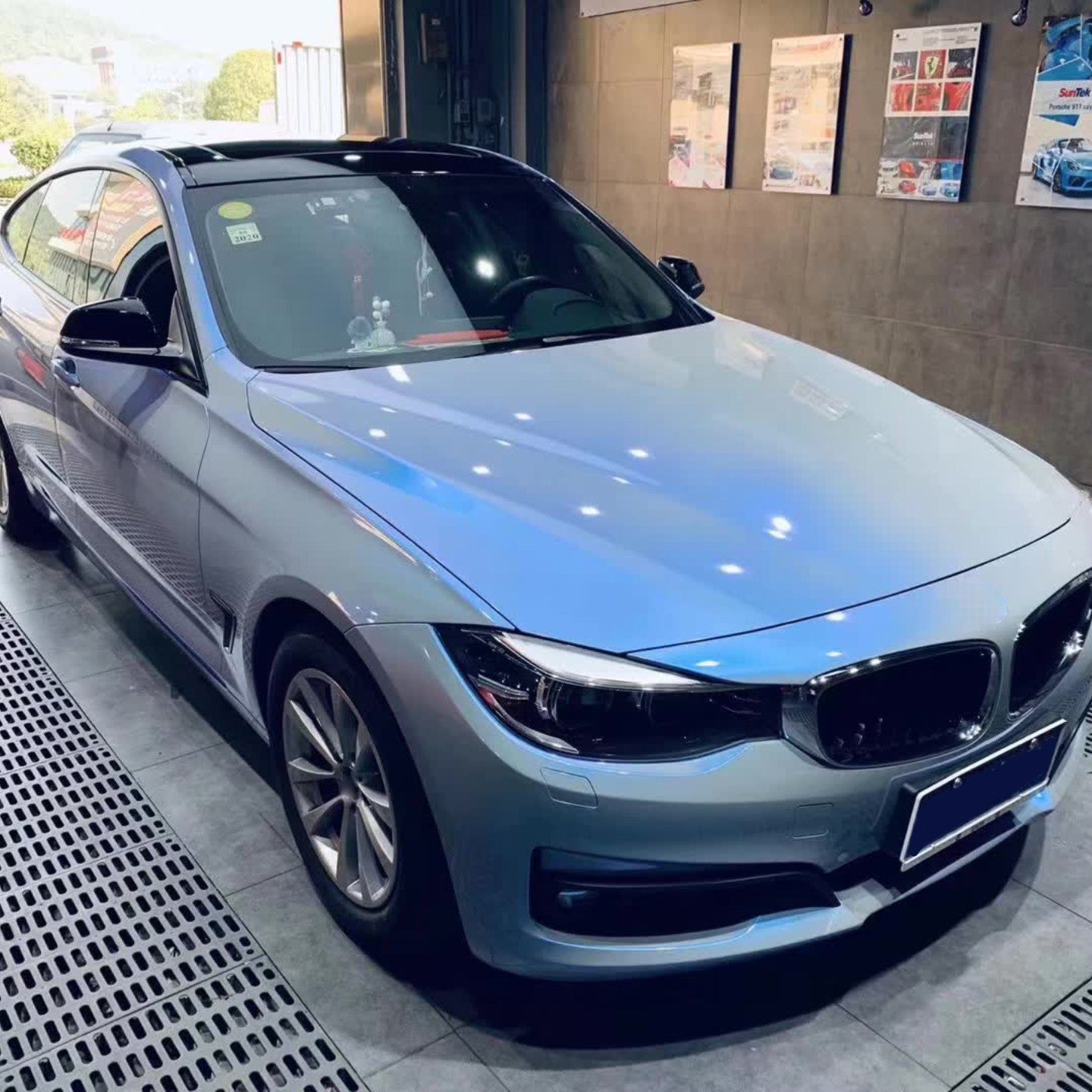 Quality Candy Metallic Dark Gray Blue Car Vinyl Wrap - Image 4