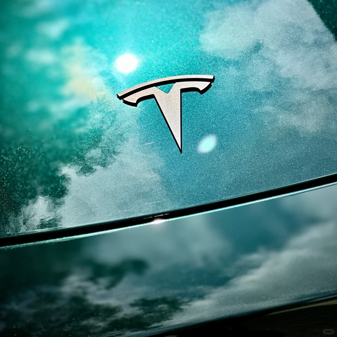 Gloss Benz Emerald Green Car Vinyl Wrap - Image 9