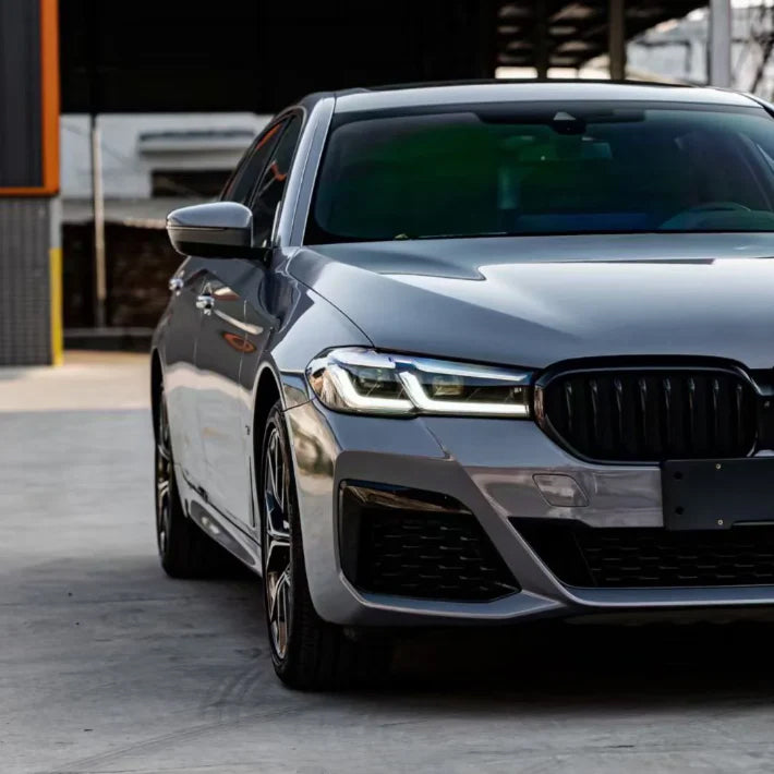 Quality Gloss Bernina Grey Car Vinyl Wrap - Image 2