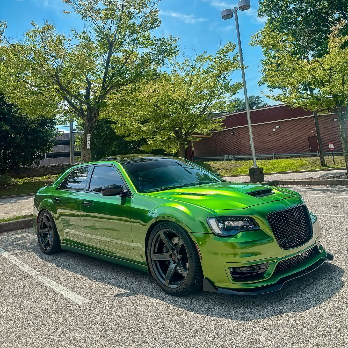 Gloss Metallic Mamba Green Car Vinyl Wrap - Image 6