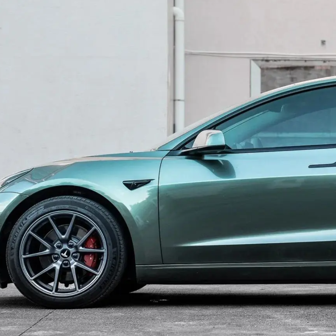 Gloss PET Liquid Alpine Green Car Vinyl Wrap - Image 5