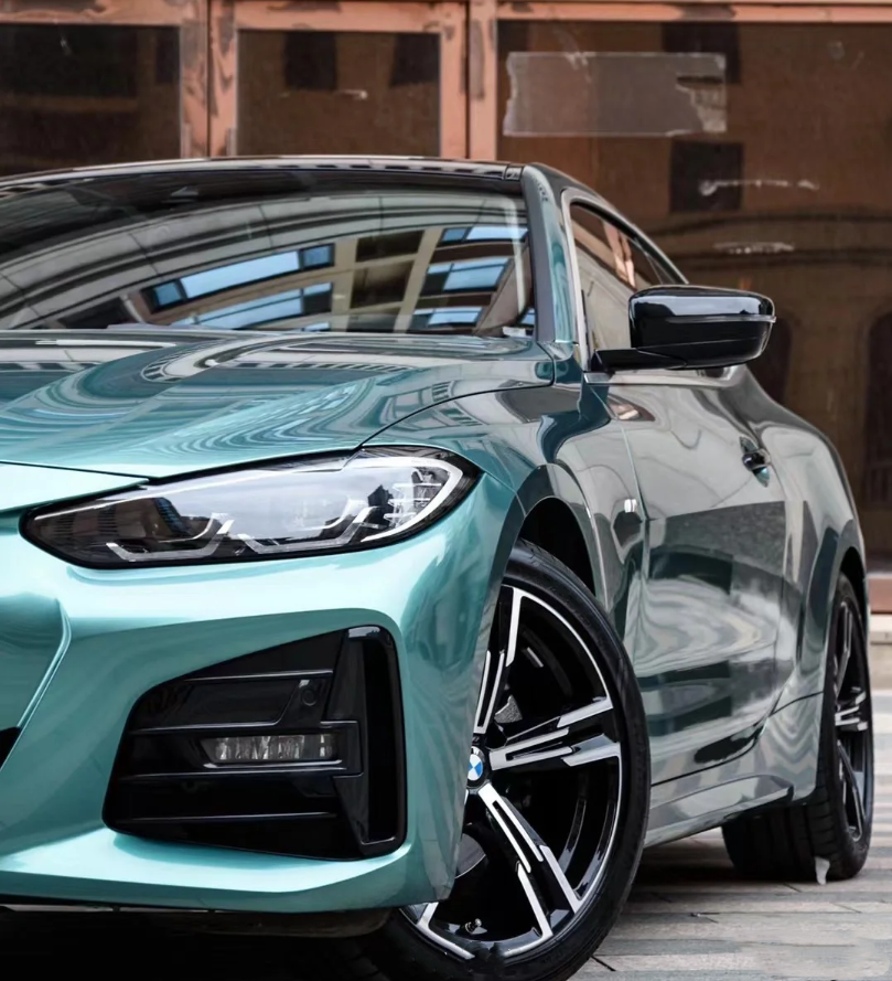 Quality Gloss Shiny Green Car Vinyl Wrap - Image 6