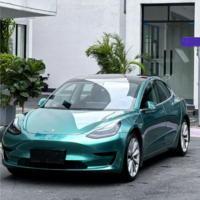 Quality Gloss Shiny Green Car Vinyl Wrap - Image 2