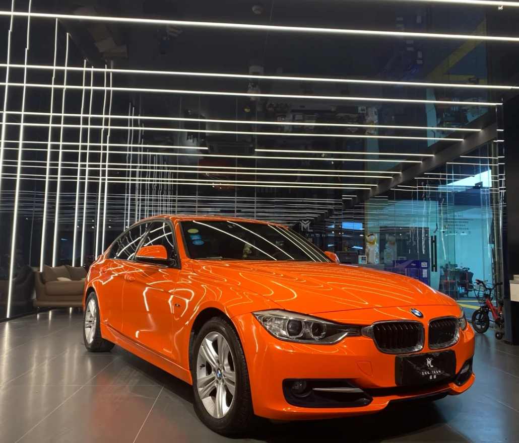 Super Gloss Orange Car Vinyl Wrap - Image 2