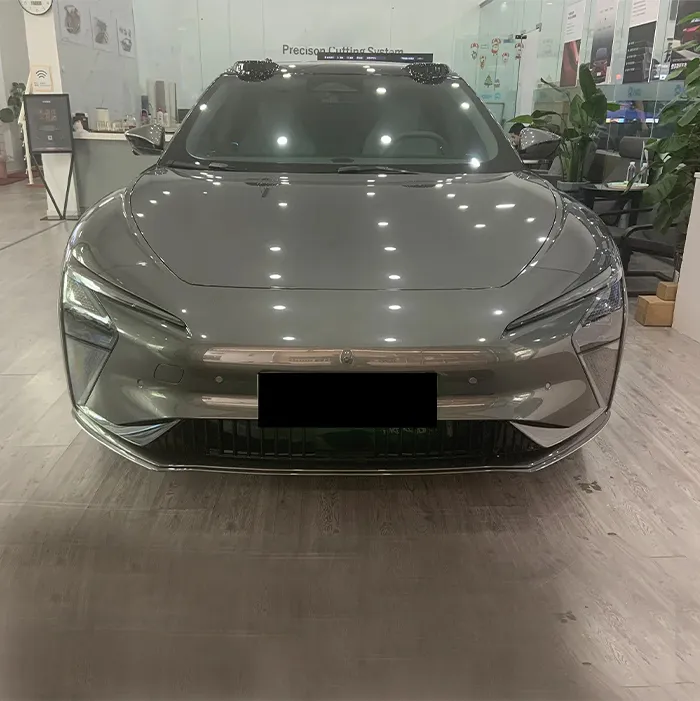 Automotive Window Film 09